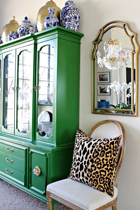 Green China Cabinet, Dimples And Tangles, Green China, Interior Design Per La Casa, Design Del Prodotto, Style At Home, Dining Room Design, Design Case, Home Improvement Projects