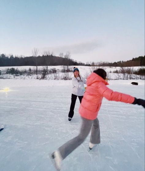 Winter Board, Winter Preppy, Preppy Winter, Snow Pictures, Winter Inspo, Winter Break, Winter Aesthetic, Christmas Aesthetic, Winter Time