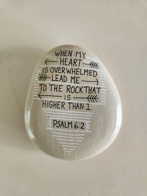 Painted Rocks Christian, Bible Verse Rocks, Scripture Painted Rocks, Scripture Rock Painting, Christian Painted Rocks, Christian Rock Painting, Christian Rock Painting Ideas, Rock Painting Ideas Aesthetic, Prayer Rocks