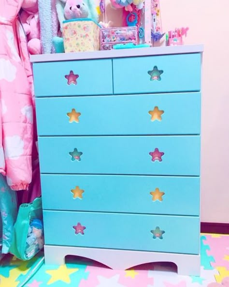 Wacky Decor, Room Decor Homemade, Kidcore Room, Furniture Cute, Weird Furniture, Cute Furniture, Pastel House, Furniture Room, Cute Bedroom Decor