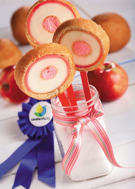 State Fair Apple Lollipops Recipe — 10 Blue-Ribbon-Winning State Fair Recipes State Fair Winning Recipes, Carnival Recipes, Apple Lollipops, Carnival Eats, Lollipops Recipe, Carnival Foods, Fair Recipes, Fried Cheesecake, Fair Carnival