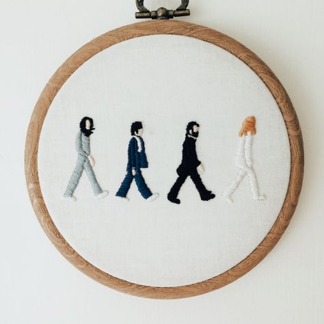 www.sundayontherun.etsy.com follow my embroidery adventues! I made this embroidery of the beatles as a gift for my dad and will be making a pdf pattern soon ♥️ Spotify Embroidery, Aesthetic Embroidery Designs, Beatles Diy Gift, Song Embroidery, Beatles Diy, Beatles Embroidery, David Bowie Cross Stitch, David Bowie Cross Stitch Pattern, Beatles Gifts