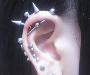 409 images about [(-__-)] zZz on We Heart It | See more about aesthetic, archive and cyber Goth Ear Piercings, Piercing Setup, Emo Piercings, Goth Piercings, Ear Peircings, Aesthetic Archive, Piercing Inspiration, Cool Ear Piercings, Pretty Ear Piercings