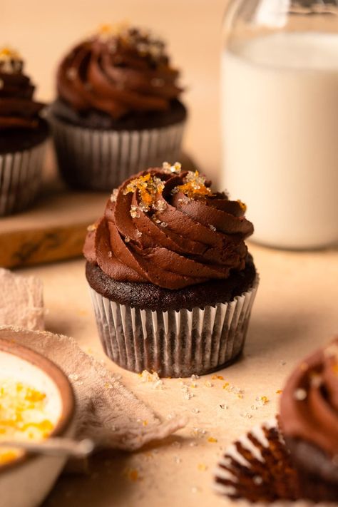 Chocolate Orange Cupcakes - Bright-Eyed Baker Orange Chocolate Cupcakes, Orange Cupcake Recipe, Chocolate Orange Ganache, Orange Ganache, Chocolate Orange Cupcakes, Whipped Chocolate Ganache, Pumpkin Spice Cheesecake, Giant Chocolate Chip Cookie, Skillet Chocolate Chip Cookie