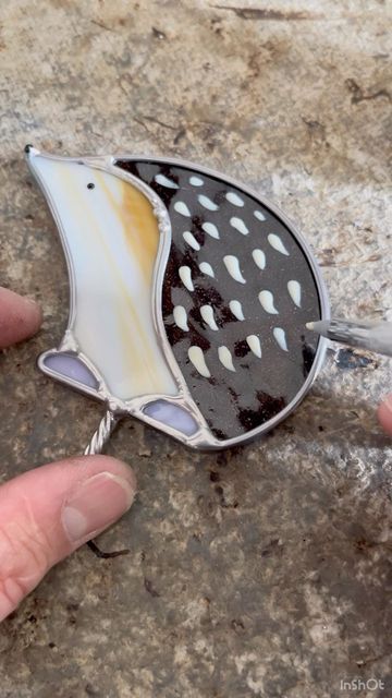 Hedgehog Stained Glass Pattern, Fused Glass Hedgehog, Stained Glass Hedgehog, Stained Glass Raccoon, Stained Glass Sheep, Stained Glass Wood, Fused Glass Artwork, Fused Glass Ornaments, Stained Glass Paint