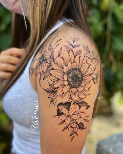 Sunflower Upper Arm Tattoos For Women, Arm Tattoos For Women Sunflower, Rose And Sunflower Tattoo Shoulder, Sunflower Shoulder Tattoos For Women, Sunflower Sleeve Tattoos For Women, Sunflower Arm Tattoo Half Sleeves, Floral Shoulder Tattoos For Women, Sunflower Tattoo Back, Unique Sunflower Tattoos For Women