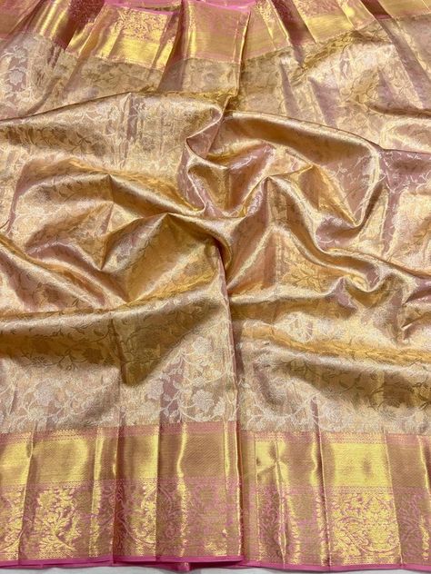 Golden Color Saree, Golden Sarees, Saree Golden, Gold Silk Saree, Draping Styles, Saree Kanchipuram, Saree Hairstyles, Saree Ideas, Kanjivaram Sarees Silk