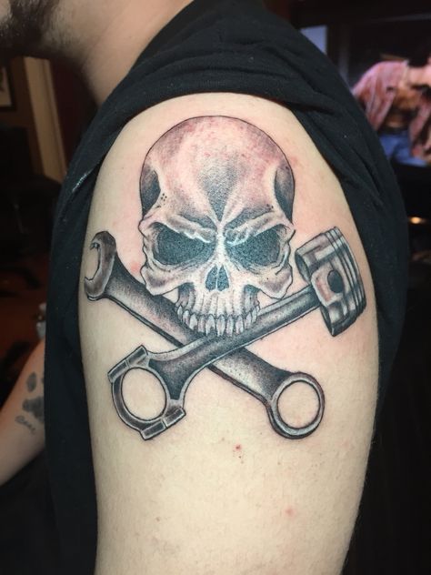 Skull piston and wrench tattoo by Audrey Mello Skull And Piston Tattoo Design, Diesel Tattoo Ideas, Mechanic Skull Tattoo, Diesel Mechanic Tattoo, Diesel Mechanics Tattoo, Traditional Skull Tattoo, Chevy Tattoo, Wrench Tattoo, Piston Tattoo