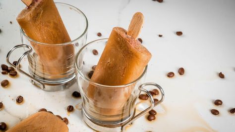 Coffee Popsicles, Biggby Coffee, Lemonade Popsicles, Coffee Ice Cubes, Americano Coffee, Coffee Tattoos, Make Lemonade, Coffee Benefits, Coffee Menu