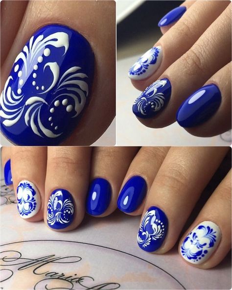 Scandinavian Nail Art, Chinoiserie Nails, Septiembre Nails, Talavera Nails, Italian Nails, Porcelain Nails, Talavera Nail Art, September Nails Art, Blue Gel Nails