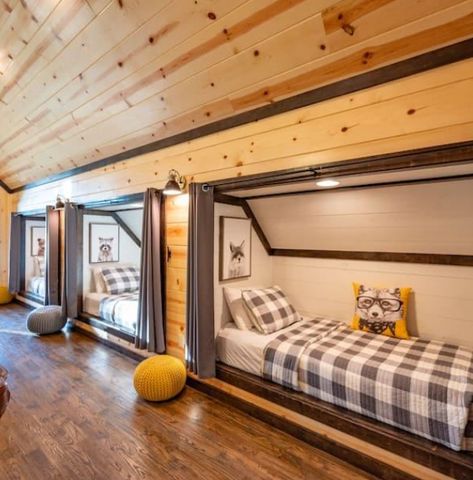 Bunk Room Ideas, Bunk Bed Rooms, Cabin Loft, Attic Bedroom Designs, Bunk Beds Built In, Built In Bunks, Bunk Rooms, Cozy Basement, A Frame House Plans