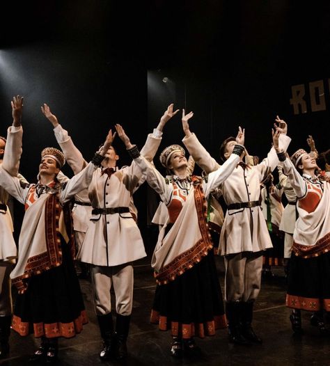 Latvian Folk Dance, German Folk, Folk Clothing, Dancing Aesthetic, Traditional Dance, Folk Dance, Eastern European, Eastern Europe, Latvia