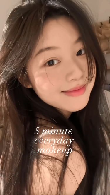 Simple Everyday Makeup Tutorial Korean Make Up Steps, Korean No Makeup Makeup Look, Korean No Makeup Look Natural, Simple Make Up Natural Tutorial, Cute Simple Korean Makeup, Makeup Looks Korean Natural, Korean Makeup Steps, Makeup Inspo Natural Korean, Simple Cute Makeup Tutorial