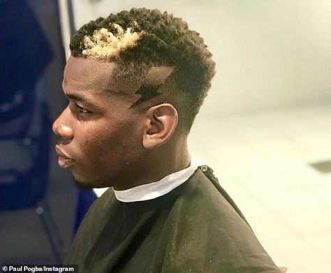 Paul Pogba took to Instagram on Wednesday morning to showcase his new haircut Pogba Hair, How To Get Waves, Cool Boys Haircuts, Dyed Blonde Hair, Dark Skin Men, Faded Hair, Paul Pogba, Cool Boys, Corte De Cabelo Masculino