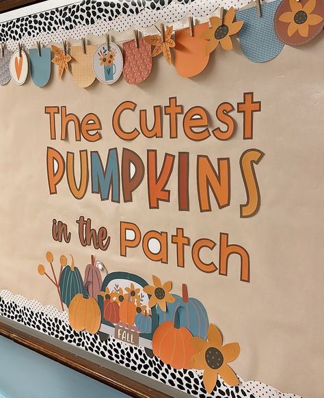 Ready to fall into a new season of learning! 🍂🍁 Swipe to see how I bring all the fall feels into our learning space and create a cozy autumn wonderland 🍂✨ Bulletin board, posters and slides all in my tpt shop 🎃 ⭐️Comment FALL and I’ll share the links! . . . #teachersofinstagram #teachergram #classroom #classroomdecor #falldecor Bulletin Board Accessories, Boho Rainbow Classroom, Library Bulletin Board, Fall Classroom Decorations, Fall Bulletin Boards, Pumpkin Template, Decor Classroom, Bulletin Board Decor, Teacher Toolbox