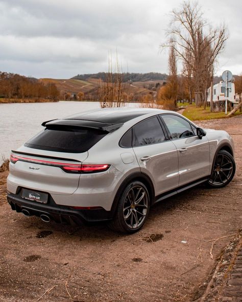 Porsche Cayenne Collective on Instagram: “The Cayenne Turbo GT poses in a beautiful place. The ducks in the latest photos like it too. 📸: @carspotteur57 🚘: @autoluxconcept_” 2024 Porsche Cayenne Turbo Gt, Porche Cayenne 2024, Porches Car, Porsche Cayenne Turbo Gt, Porsche Suv, Porsche Cayenne Gts, Porsche Gt, Cayenne Turbo, Car Inspiration