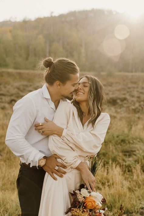 12 Year Anniversary Photo Shoot Ideas, One Year Anniversary Picture Ideas, 20 Year Anniversary Photoshoot, One Year Anniversary Photoshoot, 10 Year Wedding Anniversary Photo Shoot, 1 Year Anniversary Picture Ideas, 1 Year Wedding Anniversary Photo Shoot, 1 Year Anniversary Photo Shoot Ideas, Couple Anniversary Pictures