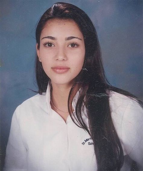 Kim Kardashian 2000's, Young Kim Kardashian, Celebrity Yearbook Photos, Sherilyn Fenn, Elisabeth Shue, Kim K Style, Jenner Family, Kardashian Family, Yearbook Photos