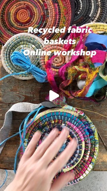 3,819 likes, 40 comments - craftschooloz on March 30, 2024: "Using baling twine is just one of many recycled materials you can use to create these great colourful baskets. We show you how to use four different techniques in our latest online workshop. 🧵Wrap cord and create a coiled basket ⭐️scrappy basket using the fabric scraps 🌀Twisted fabric rope 🪡Blanket stitched fabric basket 🌀Spiral stitch All using recycled materials 👌 Find out more info in our bio. #sustainablecraft #Recycledba Basket Weaving Diy, Basket Weaving Patterns, Coiled Fabric Basket, Colorful Baskets, Scrap Fabric Crafts, Coiled Baskets, Folded Fabric Ornaments, Fabric Bowls, Quilted Christmas Ornaments