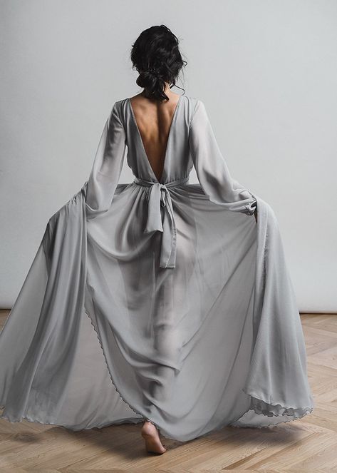 Grey Wedding Dress, Boho Bridal Gowns, Alternative Wedding Dresses, Bridal Separates, Wedding Dress Chiffon, V Neck Wedding Dress, Top Wedding Dresses, Wedding Dresses Beaded, Dress Chiffon