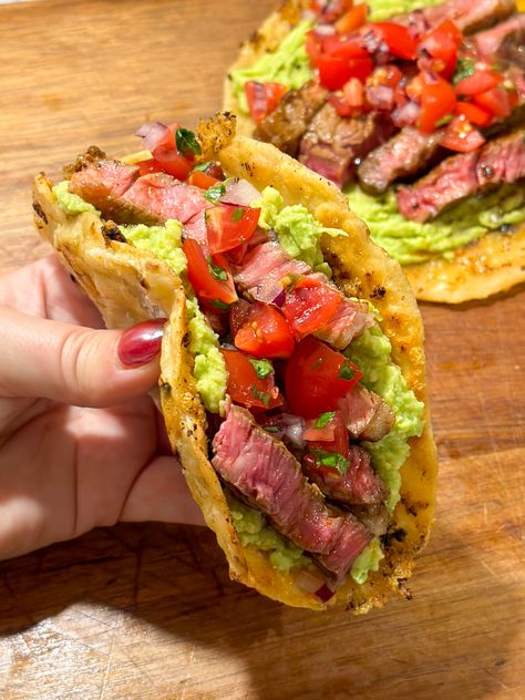 Easy Cheesy Chipotle Steak Tacos Recipe Teriyaki Chicken Ramen, Pork Wonton Recipe, Creamy Honey Mustard Chicken, Chipotle Steak, Tacos For Dinner, Steak Taco Recipe, Avocado And Tomato, Tacos With Avocado, Smashed Potatoes Recipe