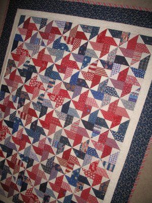 bitty bits & pieces: Red, White, & Blue Quilts 4th Of July Quilt, Patriotic Patterns, Valor Quilts, Pinwheel Quilts, Americana Quilts, Blue Quilt Patterns, Kid Quilts, Flag Quilt, Red And White Quilts