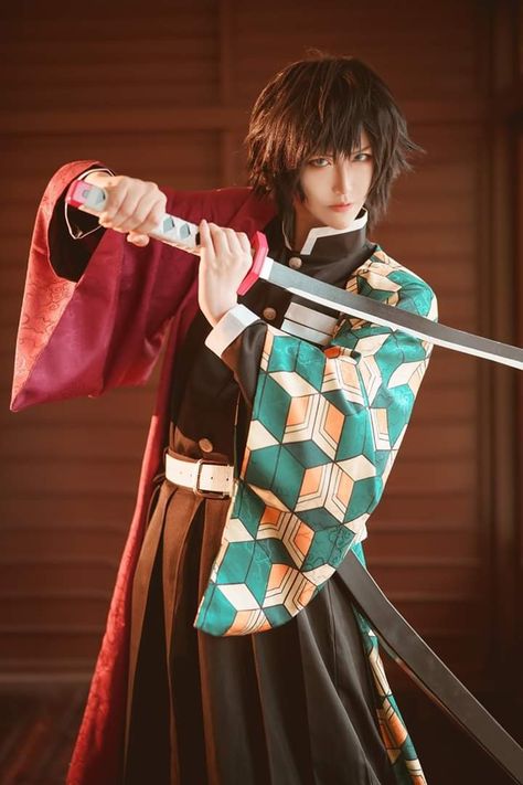 Giyuu Cosplay, Anime Wall Prints !!, Tomioka Giyuu, Anime Christmas, Human Poses Reference, Cosplay Characters, Human Poses, Amazing Cosplay, Anime Boyfriend