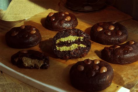 Chocolate Pistachio Kunafa Cookies | Dubai Viral Chocolate Cookies Dubai Cookies, Pistachio Kunafa, Bourbon Biscuits, Dubai Chocolate, Chocolate Pistachio, Pistachio Butter, Chocolate Cookie Dough, Double Chocolate Chip Cookies, Double Chocolate Cookies