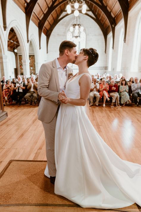 first kiss auckland, new zealand, wedding Reverse First Kiss Wedding, First Kiss Picture, First Kiss Photo, First Kiss Wedding, Kiss Shot, Kiss Wedding, Shot Ideas, Shots Ideas, Shot List