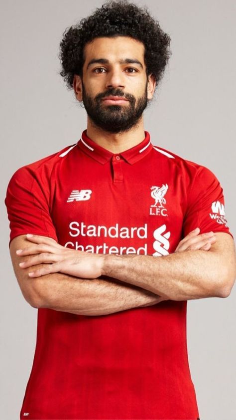 Muhammed Salah, Mohamed Salah Liverpool, Mohammed Salah, Salah Liverpool, Football Or Soccer, Messi Photos, Egyptian Kings, Team Goals, Liverpool Players