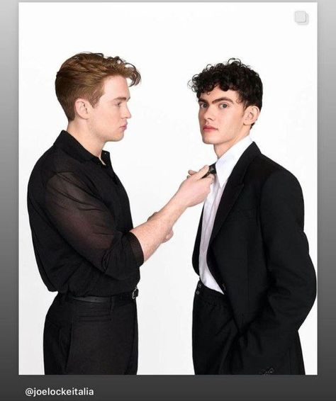 Wiccan And Hulkling, Kit Connor And Joe Locke, Nme Magazine, Joe Locke, Out Of My League, Magazine Interview, Tv Interview, Hot Actors, Cute Celebrity Guys