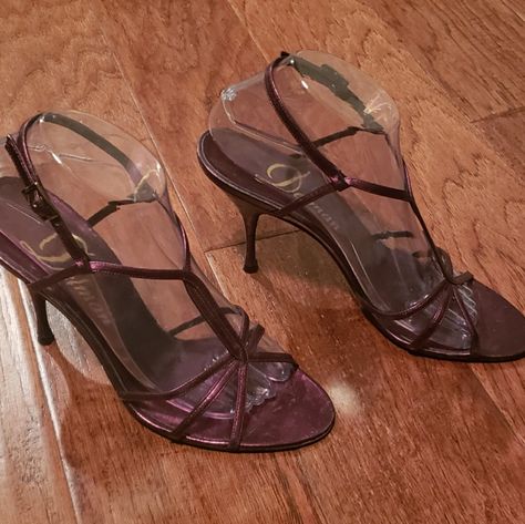 Deep Burgundy Delman Strappy Heel With Ankle Strap Nwot Color: Deep Purple/Burgundy Size: 9 4" Heel Leather Made In Spain No Wear On The Soles Never Been Worn Purple Shoes Heels, 2025 Aesthetics, Purple Strappy Heels, Titans Dc, Classy Wear, Purple Heels, Shoe Nails, Purple Burgundy, Shoes Heel