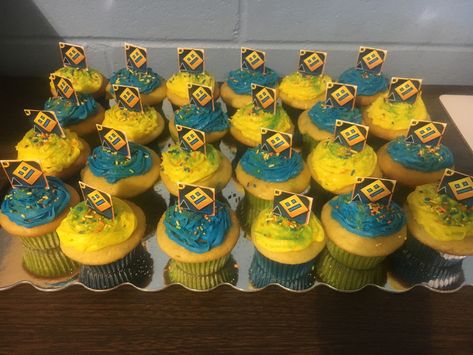 Geometry Dash Birthday Cupcakes Geometry Dash Birthday Party Ideas, Geometry Dash Party, 5th Birthday Party Ideas, Birthday Planning, 9th Birthday, Birthday Cupcakes, 5th Birthday, Bday Party, Birthday Theme