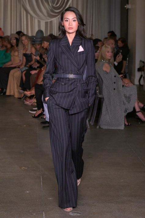 Sergio Hudson Spring 2025 Ready-to-Wear Collection at New York Fashion Week Sergio Hudson, Show Collection, Navy Suit, Fashion Show Collection, September 2024, Blue Suit, Dark Fashion, First Lady, Business Fashion