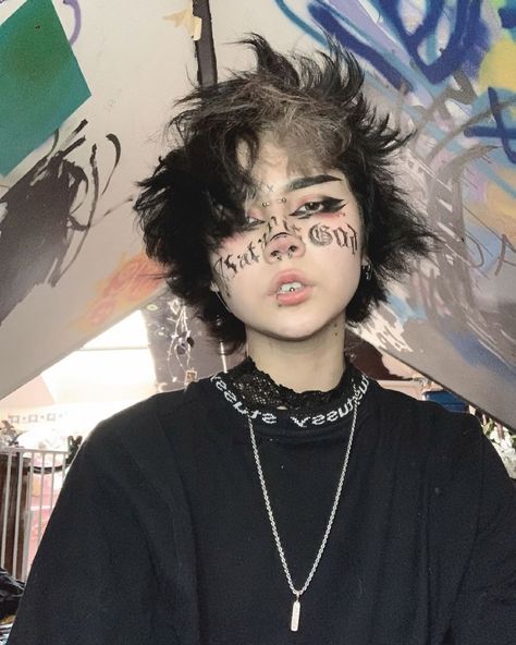 24.2k Likes, 271 Comments - lil prince상엽 (@vomitboyx) on Instagram: “Satan is god 👹  This is my gonna b next tattoo stg, also how are you guys doin in quarantine? What…” Alt Haircut Men, Trans Hairstyles, Realism Practice, Soft Alt, Half And Half Hair, Boy Haircut, Androgynous Hair, Short Grunge Hair, Gender Envy