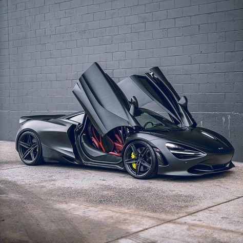 www.McLarenTalk.com on Instagram: “Wings Up! 👽 @jayfknslay Satin Black McLaren 720S sitting nicely on @anrkywheels 🛸 #mclaren #720s #mclaren720s #anrkywheels #ny #newyork…” Alex Choi, Blacked Out Cars, Mclaren P1 Gtr, P1 Gtr, Cars India, Mclaren 720s, High Performance Cars, Mclaren P1, Fancy Cars