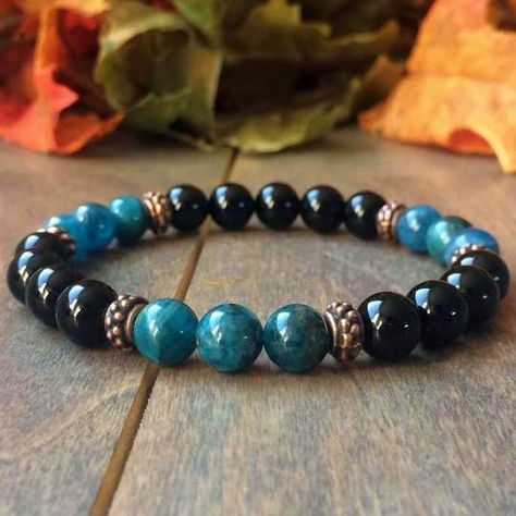 Healing Crystal Bracelets, Hematite Jewelry, Bracelet Gift Box, Bracelet Size Chart, Black Onyx Bracelet, Beads Bracelet Design, Crystal Healing Bracelets, Handcrafted Bracelets, Onyx Bracelet