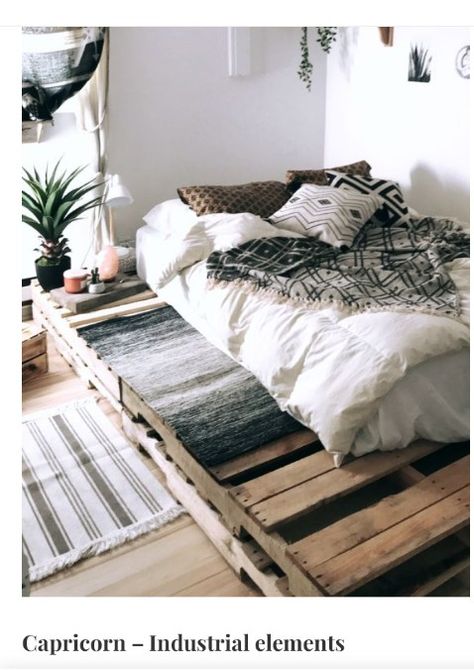 Capricorn Bedroom, Pallet Bedroom, Disney Tattoo Ideas, Master Suite Decor, Age Aesthetic, Luxury Master Suite, Simple Bedroom Decor, Warner Bros Studio, Mouse Tattoos