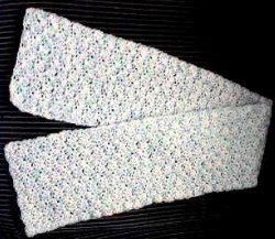 Bev's Shell Stitch Scarf Kid Scarf, Beginner Scarf, Crochet Kids Scarf, Shell Crochet, Crocheted Scarves, Simple Scarf Crochet Pattern, Childrens Scarf, Crochet Scarf Easy, Crochet Cowls