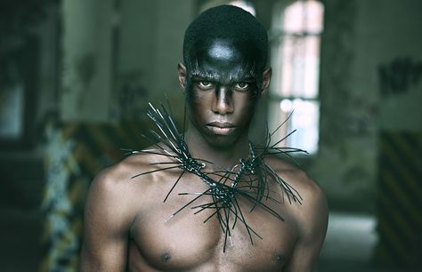 View the full “Knight” spread in the new ISSUE 49 Available now at http://bit.ly/DBM_49 Photographer: Ava Pivot​ Headpiece/Hair/Mkaeup: Fercho Ma Do Model: David White Dark Forest Fairy Makeup, Dark Fae Aesthetic Male, Dark Male Fairy, Dark Fae Male, Dark Haired Fae Male, Dark Fairy Makeup, Merry Gentry, When Everything Falls Apart, Ancient Nubia