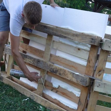 DIY Homemade Swimming Pool from Pallets | swimming pool | DIY Homemade Swimming Pool from Pallets | By DIY & Crafts | Facebook | DIY Homemade Swimming Pool from Pallets Swimming Pool Diy, Homemade Swimming Pools, Pallet Pool, Diy Kids Playground, Pool Diy, Repurposing Ideas, Pallets Diy, Floating Platform, Pool Liner