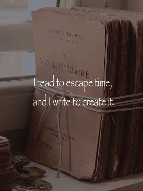 Reading And Writing Aesthetic Background, Writers Quotes Aesthetic, Writing Board Cover, Reading Writing Aesthetic, Book Story Aesthetic, Writer Dream Job, Writer Aesthetic Quotes, Writer Motivation Quotes, Writer Core Aesthetic