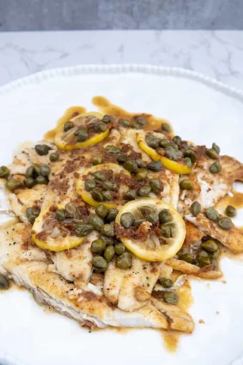 Flounder With Lemon and Capers | Foodtalk Flounder Recipes Healthy, Flounder Recipes, Lite Recipes, Cilantro Parsley, Capers Recipe, Piccata Recipe, Olive Oil Butter, The Bottom Of The Ocean, Best Meals