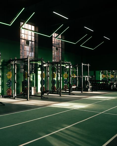 Gym Aesthetic Goals 😍 📍 @universityofleeds . . . . . #BuiltBetter #BLKBOX #gym #gymgoals #gyminspo #aesthetic #light #cool #leedsuniveristy #gymlover #sport #strengthandconditoning Athletic Training Student, Gym Mood, Aesthetic Training, Gym Lighting, Gym Setup, Aesthetic Gym, Family And Consumer Science, Gym Aesthetic, Aesthetic Light