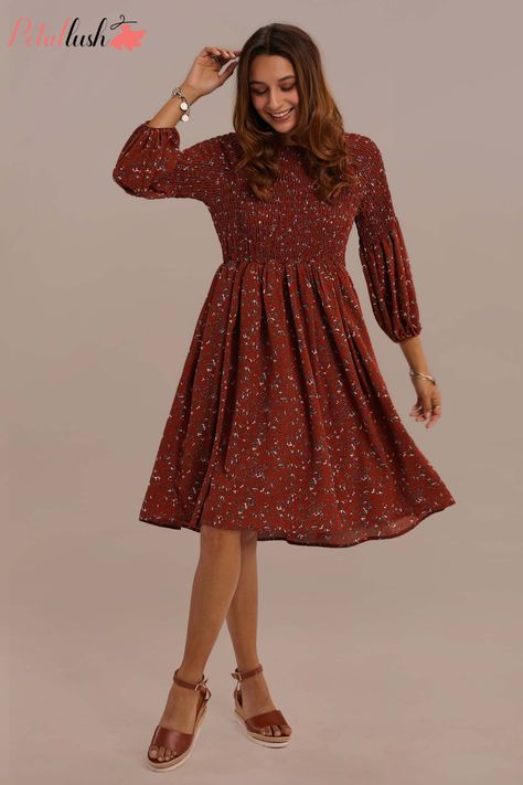 Flattering Fall Dresses, Rust Floral Dress, Casual Frocks For Women Knee Length, Modest Knee Length Dresses, Fall Dresses For Petite Women, Fall Church Dresses, Fall 2022 Dresses, Fall Colors Outfits, Fall Boho Dress