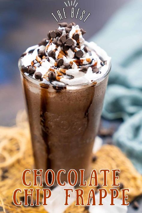 This Starbucks copycat Double Chocolate Chip Frappe recipe is a keeper, guys. It’s slushy, creamy, rich, decadent, and comes together in just 5 minutes. Here is a super easy recipe to make it from scratch. Chocolate Chip Frappuccino Recipe, Double Chocolate Chip Frappuccino, Chocolate Chip Frappe, Nutella Coffee, Frozen Coffee Drinks, Mocha Cookie Crumble, Frappe Recipe, Mocha Cookies, Cookie Crumble