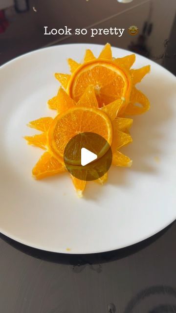 Raanis World on Instagram: "Have a good night friends!!! 🫶 #reels #orange #decoracion #fyp #laranja" Orange Garnish Ideas, How To Make Orange Twist Garnish, Orange Fruit Decor, Friends Reels, Orange Garnish, Farm Instagram, Citrus Garnish, Buffet Party, Fruit Platter Designs