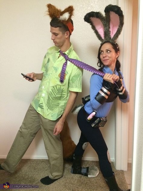 Jill: My son in the Air Force asked me to make him and his girlfriend costumes of Nick and Judy from Zootopia. But they are across the country, and I had... Girlfriend Costumes, Zootopia Costume, Judy Hopps Costume, Halloween Costumes Couple, Disney Couple Costumes, Cool Couple Halloween Costumes, Zootopia Nick, Zootopia Nick And Judy, Nick And Judy