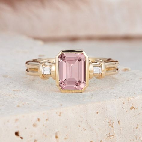 Baguette Ring 14k Solid Gold Vintage Sapphire Ring Gift for Woman Padparadscha Pink Gemstone Anniversary Ring Three Stone Solitaire Ring - Etsy Pink Wedding Rings, Vintage Sapphire Ring, Baguette Ring, Fun Bracelet, Tourmaline Stone, Pink Gemstones, 14k Gold Ring, Pink Ring, Pink Quartz