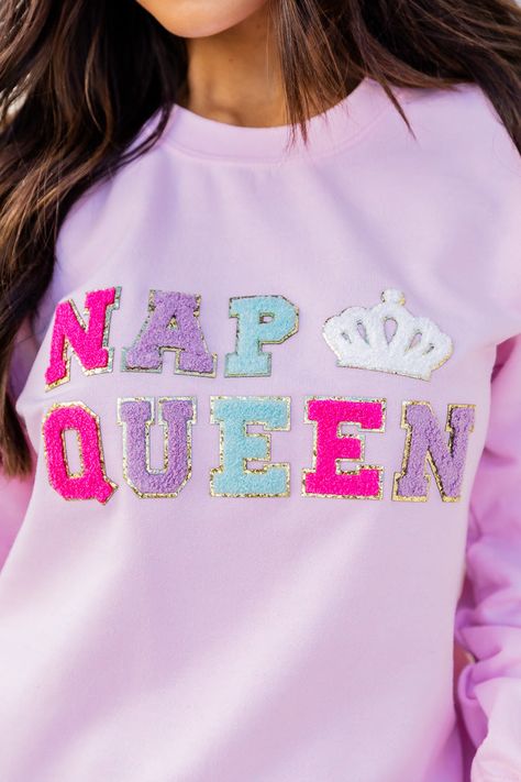 Chenille Patch Sweatshirt, Patch Sweatshirt, Nap Queen, Chenille Patch, Nashville Outfits, Patches Shirt, Diy Sweatshirt, Ocean Drive, High Waisted Mom Jeans